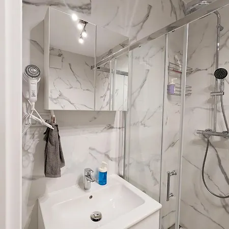 Westostapart A 5 * Varsovia
